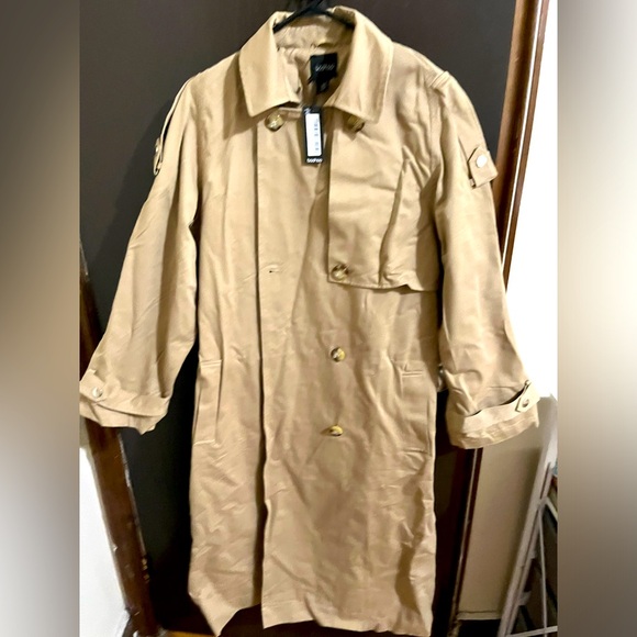 BOOHOO TRENCH COAT - Picture 3 of 6